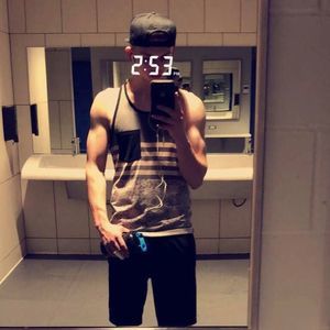 Meet your Posher, Brandon